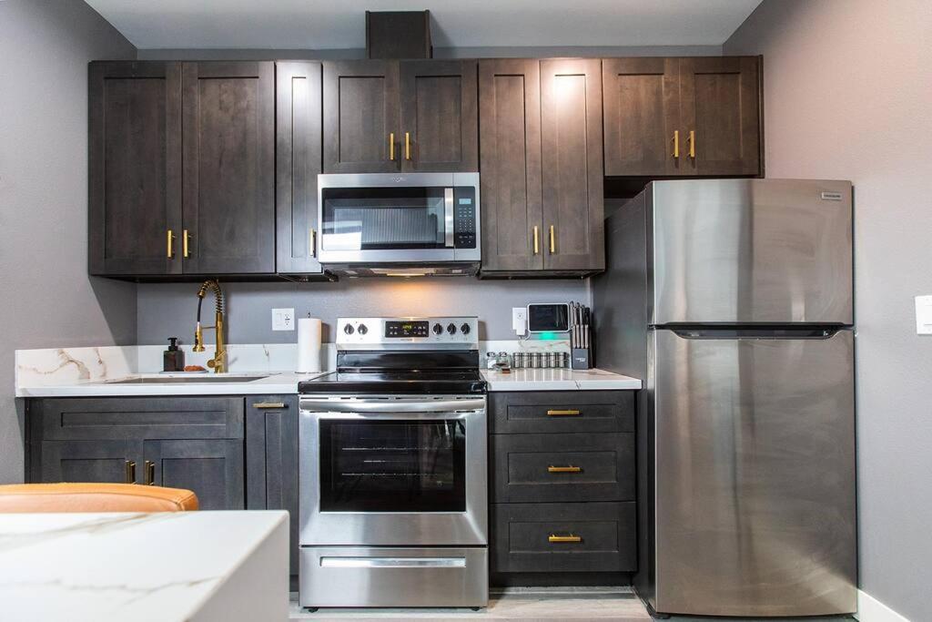 Professionals-Restaurants-Fastwifi-A C-Desk- Pets Apartman San Diego Kültér fotó